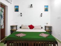 Deluxe Double Room (2 Adults + 1 Child)