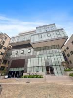 Cozy Oasis in Airport l Studio I WiFi DSTV Gym Patio Pool - B&B Accra