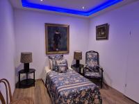 One-Bedroom Standard Apartment
