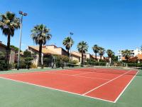Bel appartement côté Port avec Piscine & Tennis proche Plage - Chambres d'hôtes Saint-Cyprien-Plage