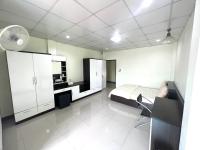 Jaroon House - Ferienwohnung Samut Prakan