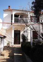 Apartments Stipe - Chambres d’hôtes Biograd na Moru