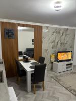 Апартамент АЗУРО БИЙЧ Несебър-Равда - Ferienwohnung