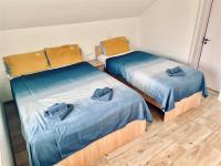 Chambre Triple avec Salle de Bains Privative