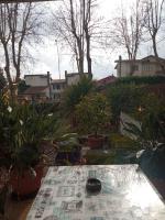 Casa di Zoe apartment - Punto di sosta x bikes auto e moto a 20 minuti dall'autostrada - parcheggio privato - giardino con barbecue - - B&B Civita Castellana