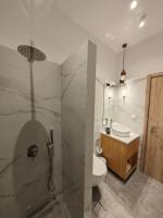 Monolocale (2 Adulti) con Balcone e Vista Mare