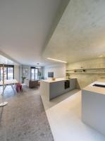 Three-Bedroom Apartment with Balcony