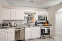 8 Mi to Legoland: Winter Haven Home w/ Lanai! - Bed and Breakfast Winter Haven