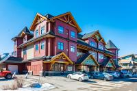 Mountain Vista Escape Downtown - B&B Canmore
