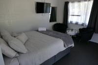 Studio mit Queensize-Bett