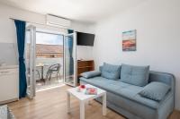 Apartment mit Balkon