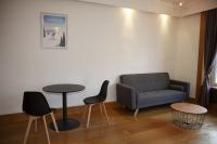 Studio vue sur fontaine des éléphants - Bed and Breakfast Chambéry