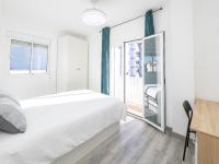 Cubo's Luna Town Center Apartment - B&B