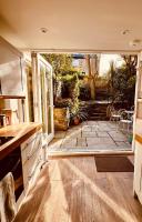 The Garden Apartment - B&B London