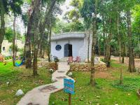 Caverna dos Dinossauros, Vila Mágica - B&B