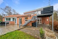 Nice 12-Person Pool House Close To The Beach - B&B Ebeltoft