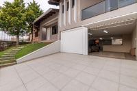 Casa Grande 3 quartos, perto parque Barigui - Chambres d’hôtes Curitiba