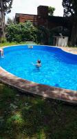 Casa quinta con gran parque, pileta y parrilla a 15 min del aeropuerto - Chambres d'hôtes La Unión
