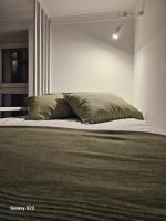 Klimatyzowana, stylowa kawalerka, centrum, Poznań - B&B Poznań