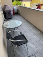 Buttenheim Lodge - Ferienwohnung mit Garten, Terrasse nahe Bamberg - Chambres d'hôtes Buttenheim