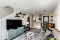 Modern 2BR Townhouse Close to Aucklands Best - B&B