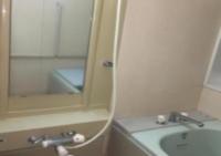 Chambre Triple Économique avec Salle de Bains Commune