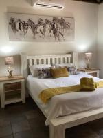 Sounds of Kruger Safari Villa - B&B Marloth Park