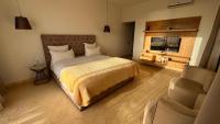Deluxe Double Room with Side Sea View