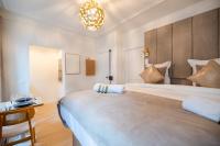 CIA - Studio de l'Étoile - Bed and Breakfast Parijs