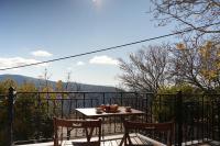 Boutique Arachova Retreat - Peaceful Mountain View - B&B Arachova