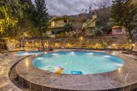 ELIVAAS Zephyr - Luxury cottages near Kempty Falls - B&B