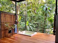Industrial Studio with private Jacuzzi - B&B