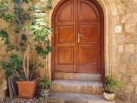 Shades of Wood Old Town - B&B Rodi