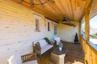 The Hidden Hideaway on College - B&B