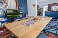 Luxury 8 Bedroom House, Steps to Tropicana, Beach and Boardwalk! - Chambres d’hôtes Atlantic City