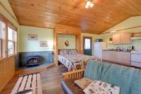 Secluded Nantahala 'Gone Hunting' Cabin w/ Hot Tub - B&B Bryson City