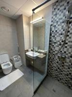 Cozy, fully furnished, Kitchen equipped Studio apartment with all facilities - Ferienwohnung Dubai
