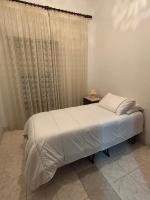 Habitación con baño compartido - B&B Ceuta