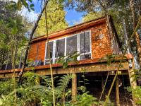 Fantail Bush Chalet - B&B Parakakau