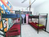 Vierpersoonskamer met Gedeelde Badkamer