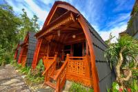 Lumbung Villa with Mountain View