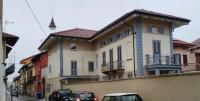 airport apartments piano terra - B&B