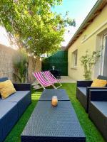 BnGo I Maison Terracotta I Jardin, Garage, 3 chambres, 9 personnes - Chambres d'hôtes Villeurbanne