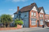 Beautiful Townhouse Close to Montpellier, Sleeps 6 - B&B Cheltenham