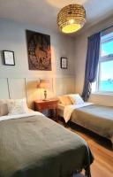 Chambre Lits Jumeaux avec Salle de Bains Privative
