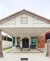 Aisy Q Homestay Musliim - B&B