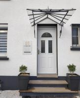 Lalberome Appartement Golden Cholet centre Parking prive Wifi - B&B