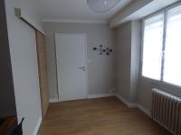 Lalberome Appartement Golden Cholet centre Parking prive Wifi - Chambres d'hôtes Cholet