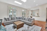 Historic 3BR home w chefs kitchen & balcony - B&B New Orleans