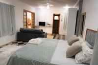 Apartamento de 1 dormitorio con vistas a la piscina